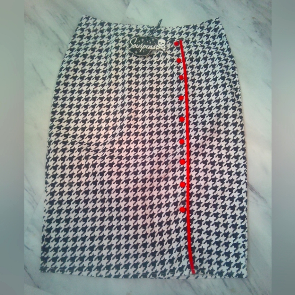 Sourpuss retro spencil skirt size large